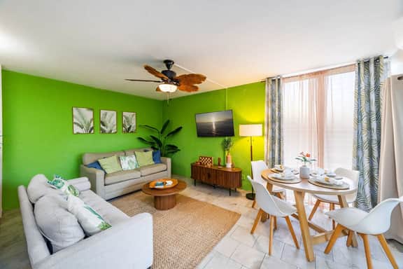 Little Kona Getaway - Image 4